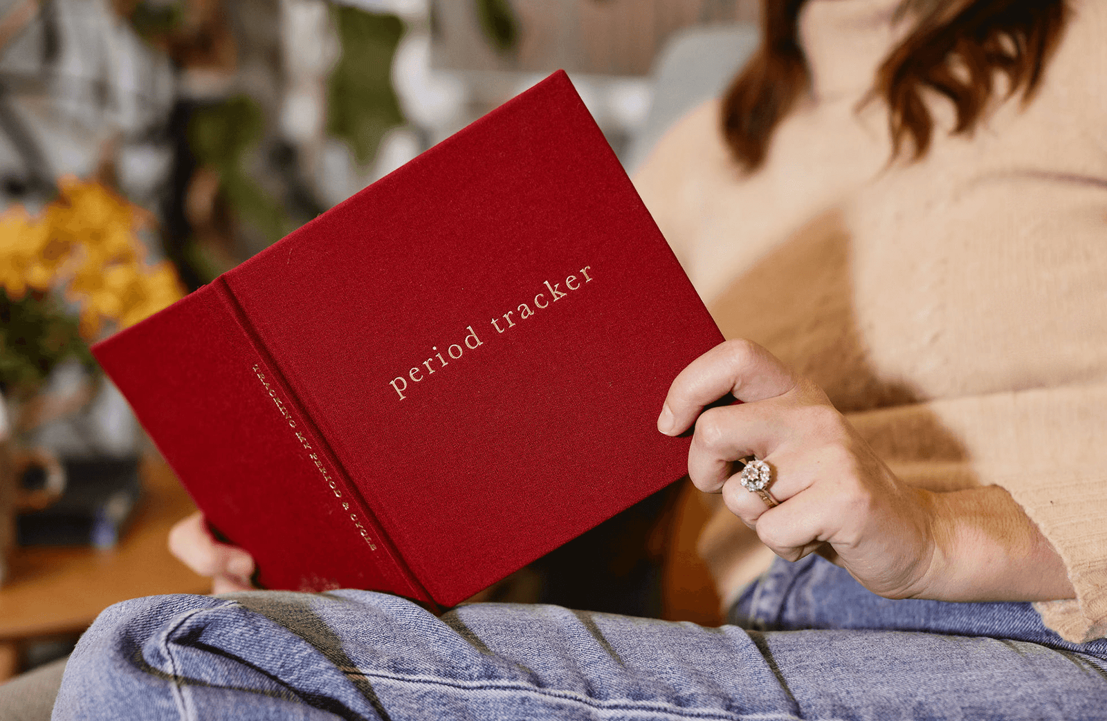 WHY YOU NEED TO START A PERIOD JOURNAL