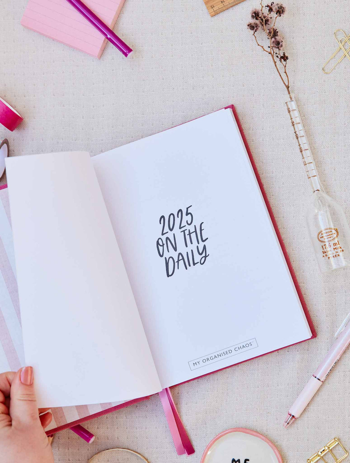 2025 Linen Calendar + On The Daily Planner Bundle + FREE GIFT!